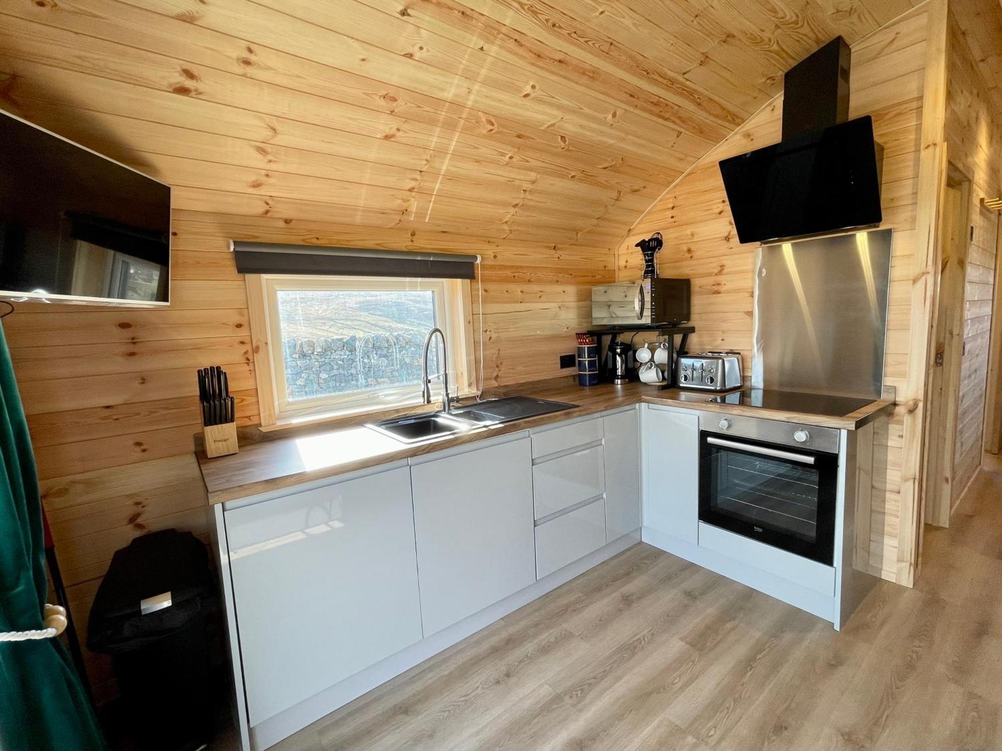 Seapods - Isle Of Lewis - Luxury En-Suite Pods On The Edge Of The Atlantic Ocean Aird Uig ภายนอก รูปภาพ