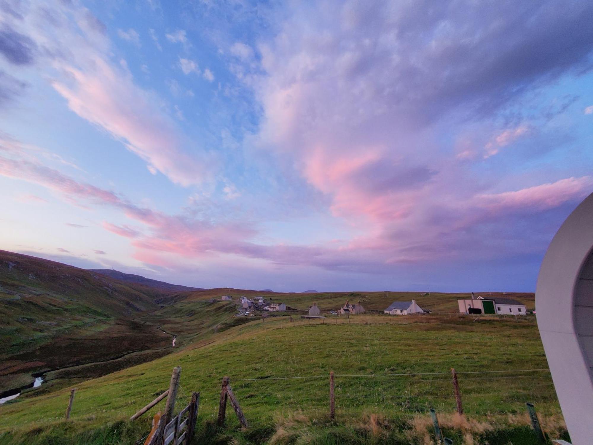 Seapods - Isle Of Lewis - Luxury En-Suite Pods On The Edge Of The Atlantic Ocean Aird Uig ภายนอก รูปภาพ